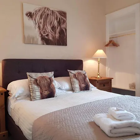 Brig O'Doon Guest House-3