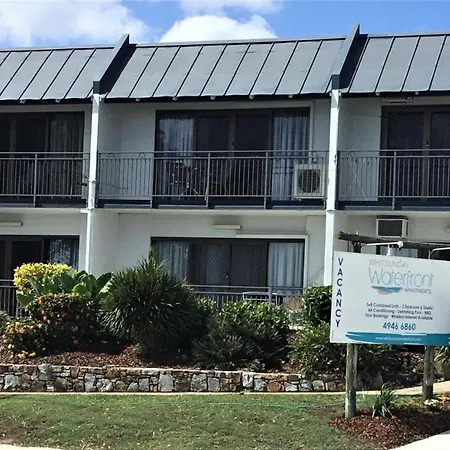 Whitsunday Waterfront Apartments-3