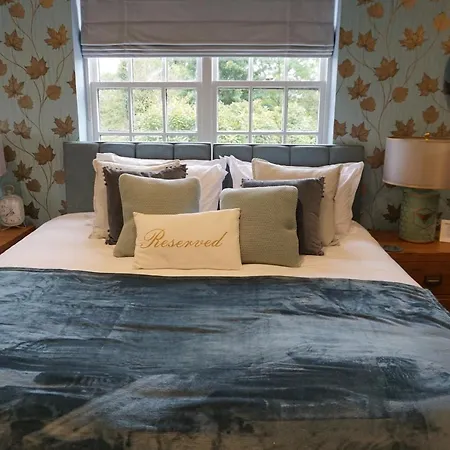 The Tickled Trout Inn Bilton-In-Ainsty-3