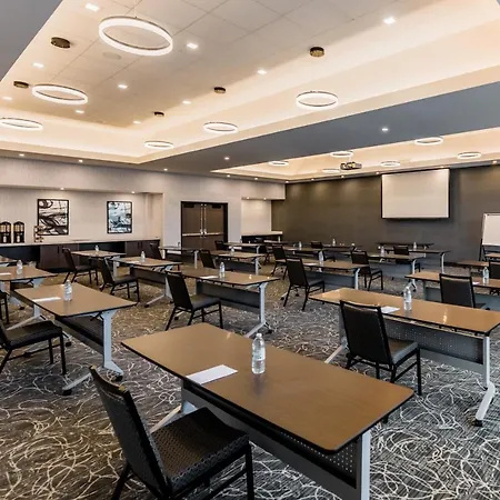 Hyatt House Winnipeg South Outlet Collection-3