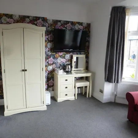 The Kenmore Guest House-3