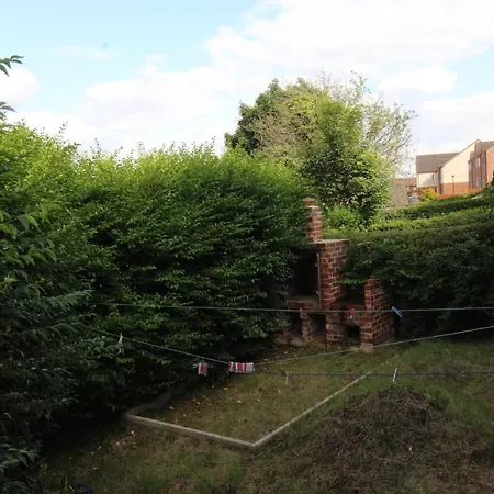 Raynald House-2