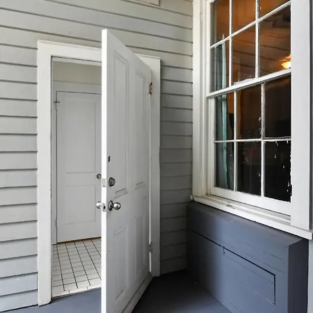 Montgomery House-3