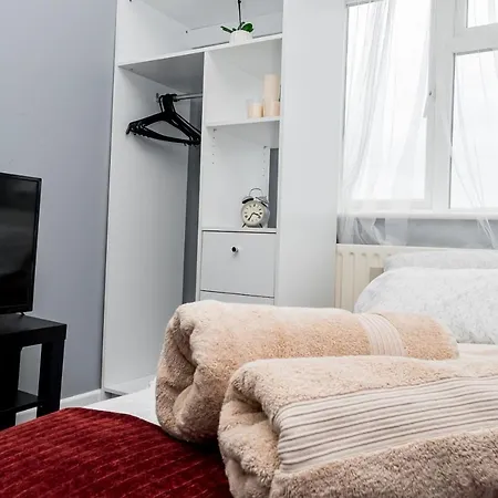 Shirley House: Self-Catering Near Southampton Hospitals-2