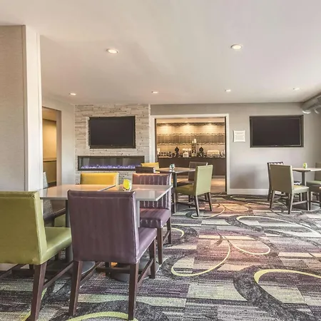 La Quinta By Wyndham Atlanta Midtown - Buckhead-3
