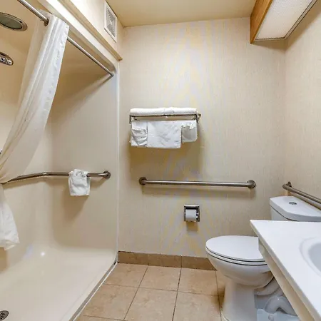 Econo Lodge North Academy-2