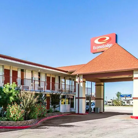Econo Lodge Inn & Suites Near Bricktown-3