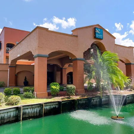 Quality Inn & Suites Jacksonville-Baymeadows-2