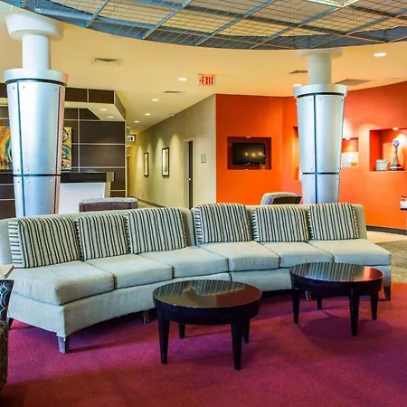 Cambria Hotel Traverse City-3