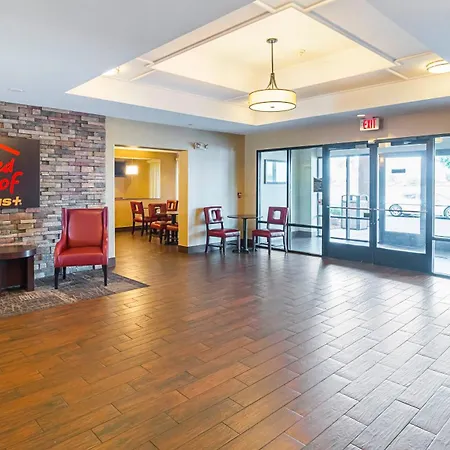 Red Roof Inn Plus + Phoenix West-2
