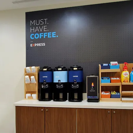Holiday Inn Express New Orleans East By Ihg-2