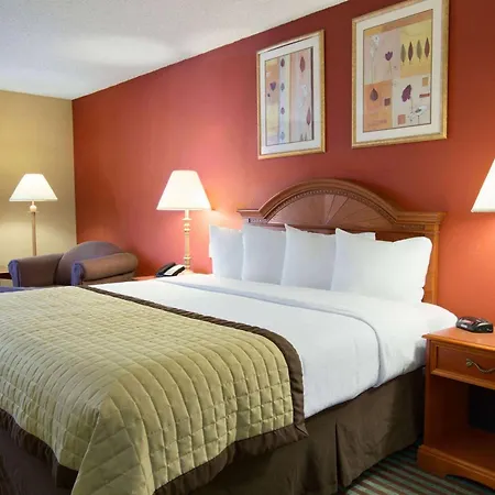 Baymont By Wyndham Oklahoma City Airport-3