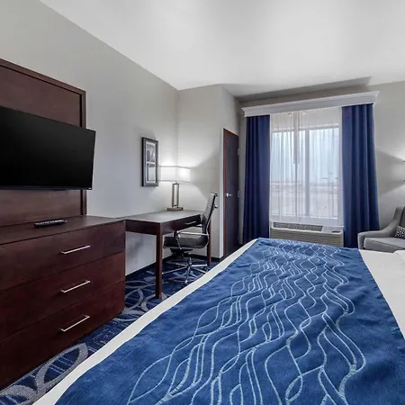 Comfort Inn & Suites Oklahoma City South I-35-2