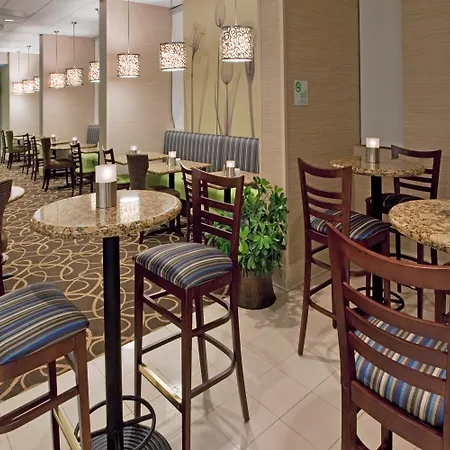 Doubletree By Hilton Raleigh Midtown, Nc-2