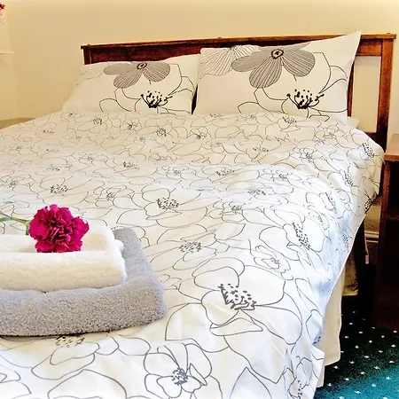 Landguard House Bed Only-2