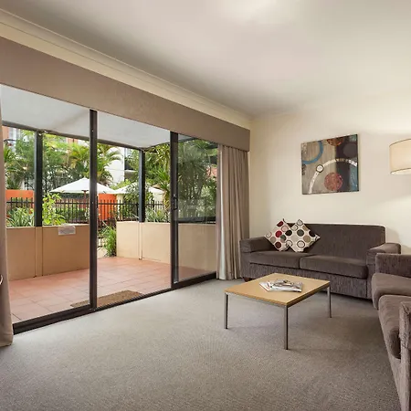 Best Western Northbridge Apartments-3