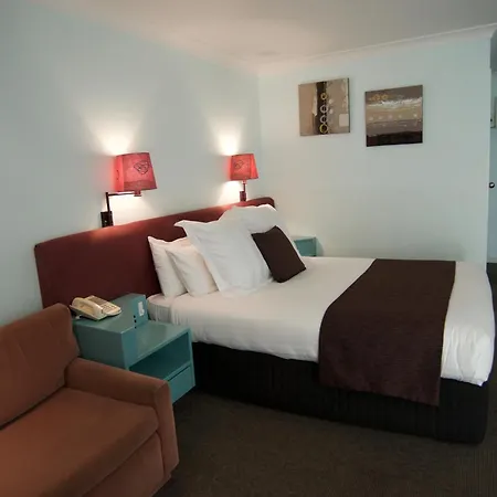 Surestay Hotel By Best Western The Clarence On Melville-3