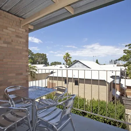 Burswood Lodge Apartments-3