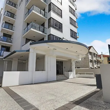 Aqualine Apartments On The Broadwater-2