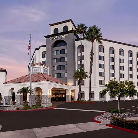 Courtyard By Marriott San Diego Miramar-3