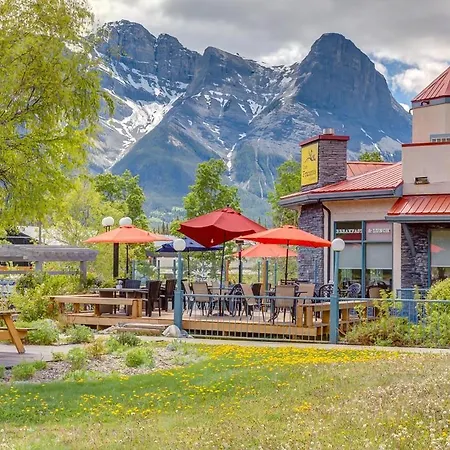 Chateau Canmore-2