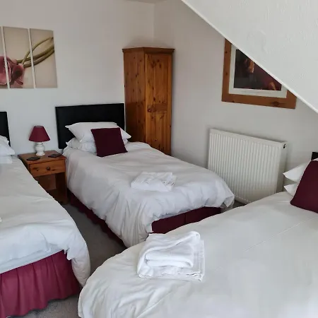 Marden Guest House-2