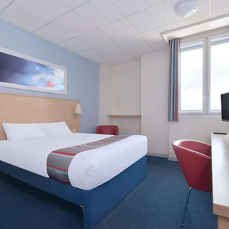 Travelodge Inverness Fairways-2