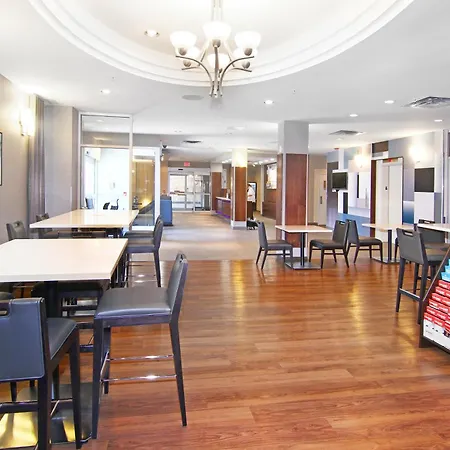 Holiday Inn Express And Suites Calgary By Ihg-2