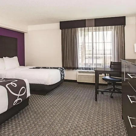 La Quinta By Wyndham Las Vegas Summerlin Tech-3