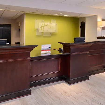 Holiday Inn Express & Suites Central Omaha By Ihg-3