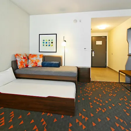 Holiday Inn Hotel & Suites - Calgary Airport North By Ihg-3