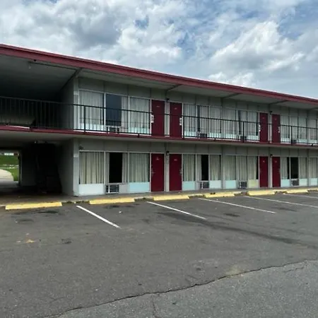 Loyalty Inn Charlotte Airport-3