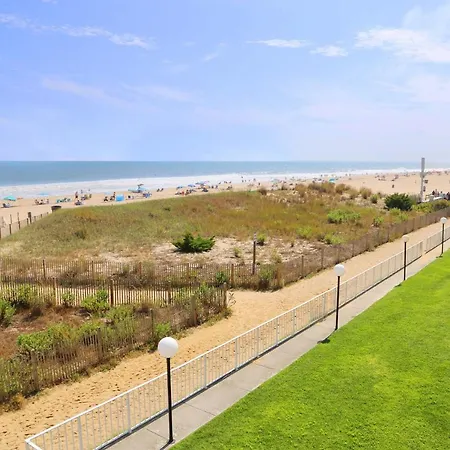 Dunes Suites Oceanfront-3