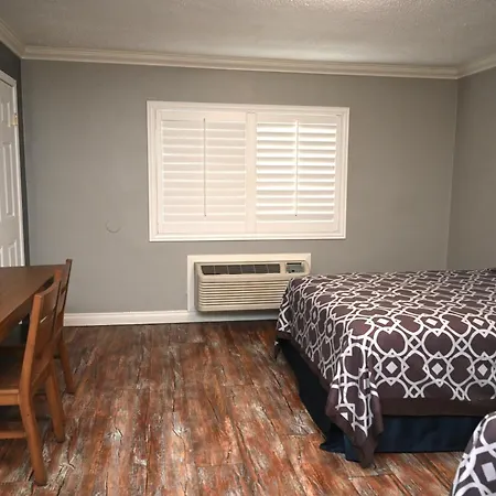 Hollywood Stars Inn-3