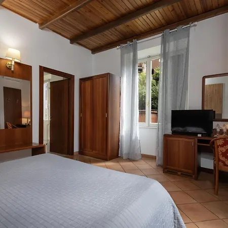 Comfort Rooms Villa Gaia Tor Vergata-2