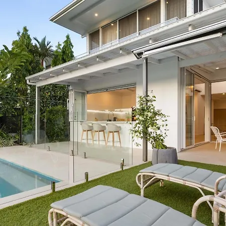 Escape Villas Port Douglas-2
