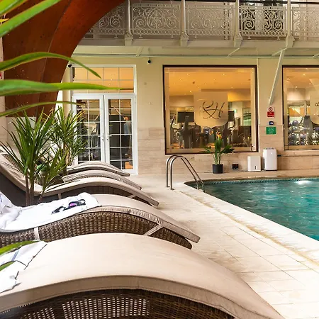 Rowton Hall Hotel And Spa-3