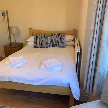Parkview Guesthouse-3