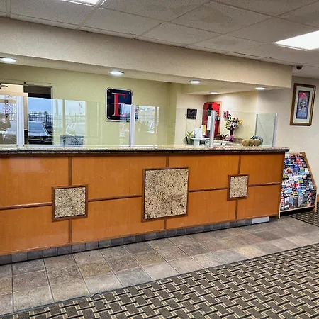 Executive Inn-2