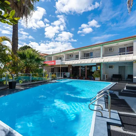 Econo Lodge Rivervale-3