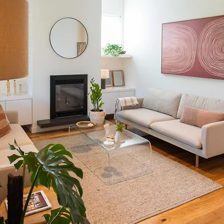 Luxury Norwood Retreat-2