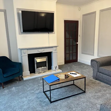 Largee 5 Bed House, Sleeps 10 Near Nec, Bhx, Hs2-3