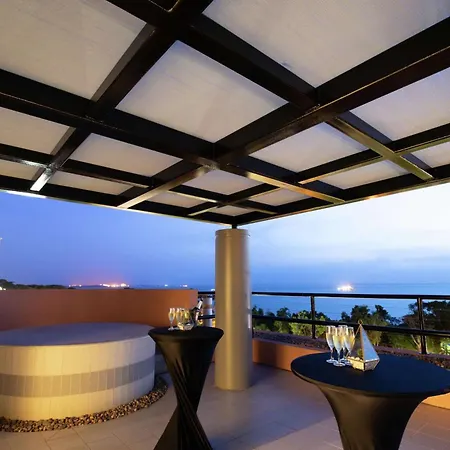 Doubletree By Hilton Esplanade Darwin-2