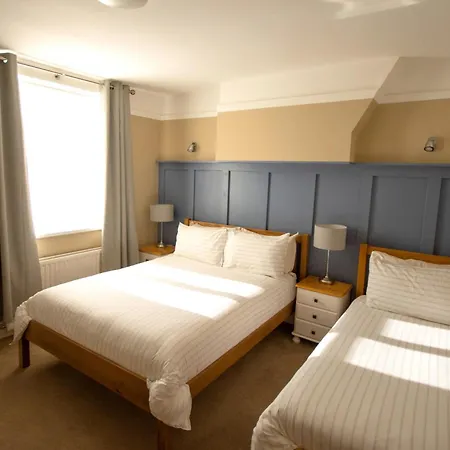 Salamander Guest House-3