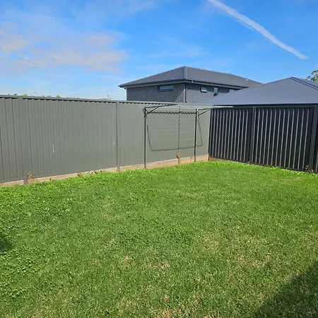 Bardia Quiet & Adorable Modern 5 Bedroom House-3