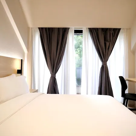Rest Bugis Hotel-3