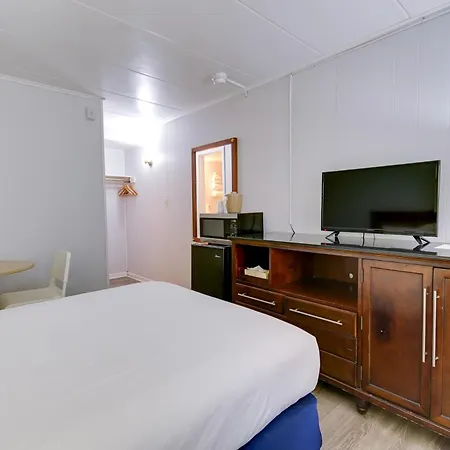 Rideau Oceanfront Motel-3