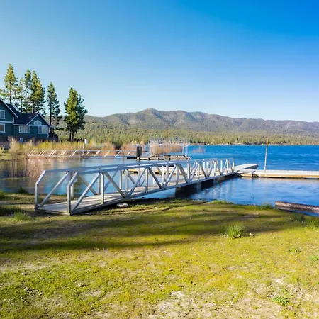Sunrise Lakefront Family Cabin By Big Bear Vacations-2