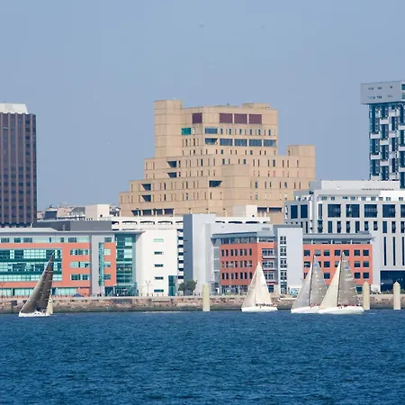 Yha Liverpool Albert Dock-3