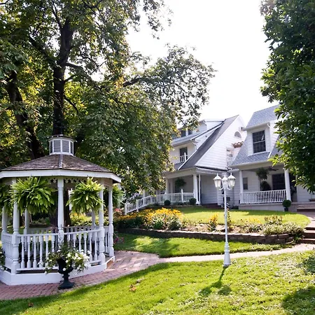 Chestnut Inn-3